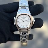 Relógio Nautilus Prata com Fundo Branco no Atacado