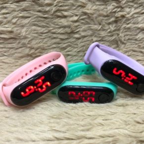 Kit com 10 Relógios Digital LED