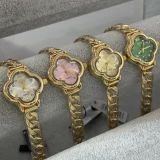 Kit C/10 Relógio Trevo Feminino DHP no Atacado – Qualidade Premium para Revenda